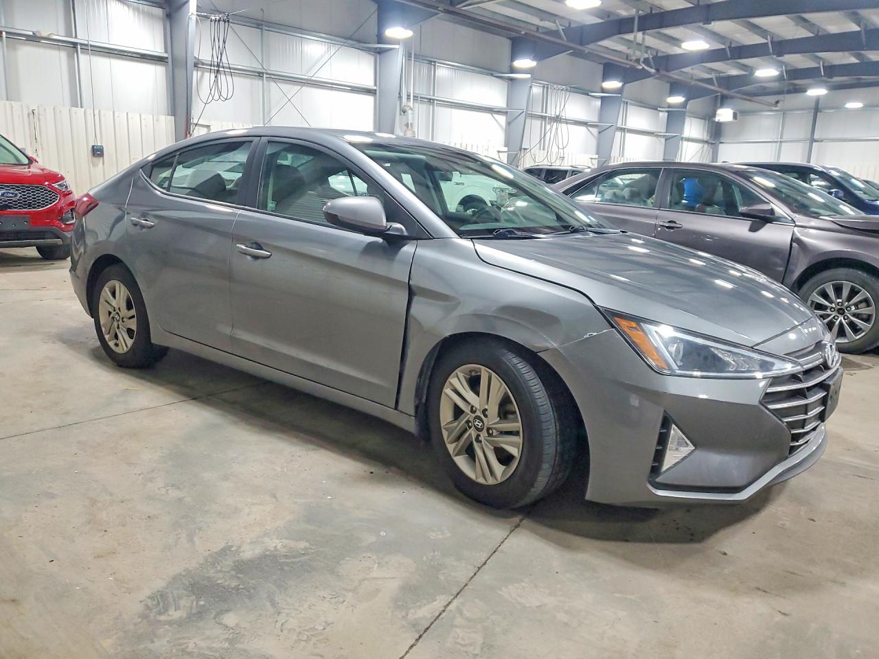 Hyundai ELANTRA Sel