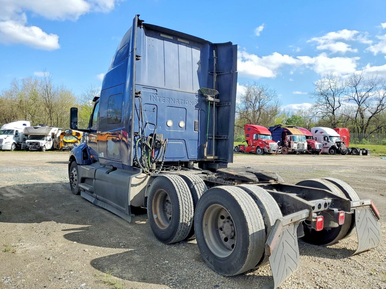 International Lt625