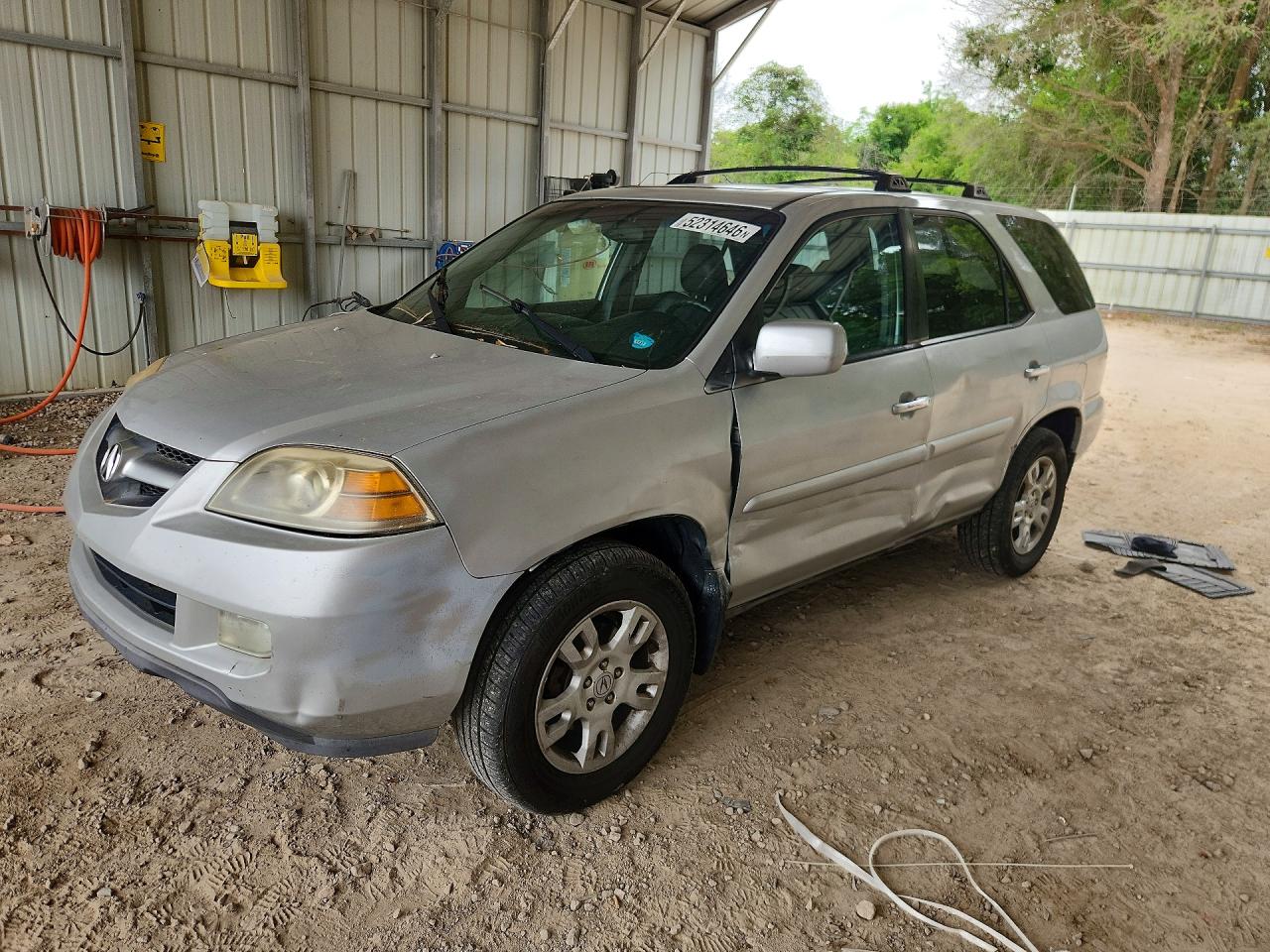 Salvage Acura MDX Image