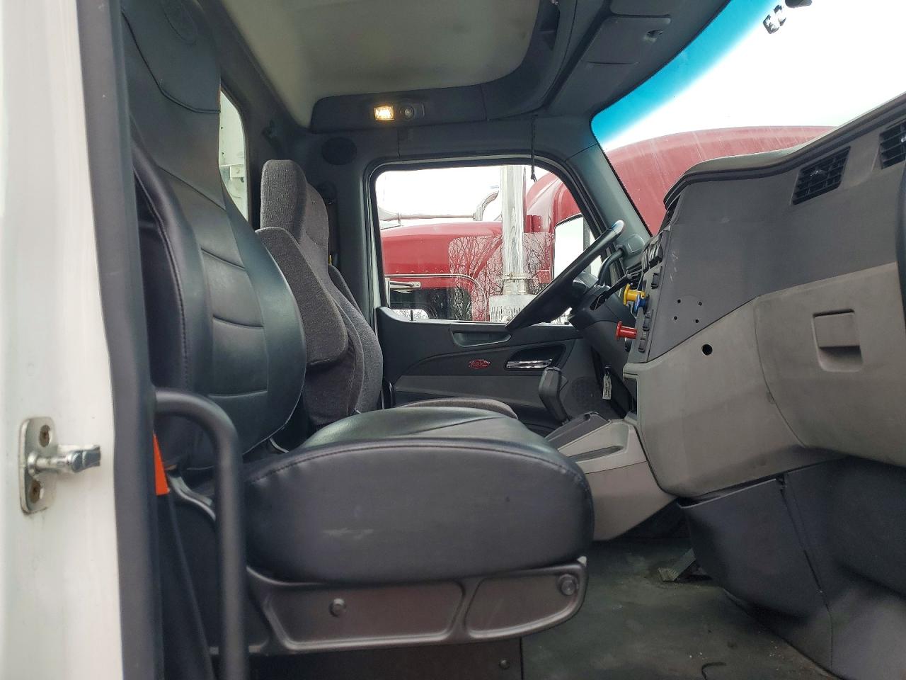 Peterbilt 579