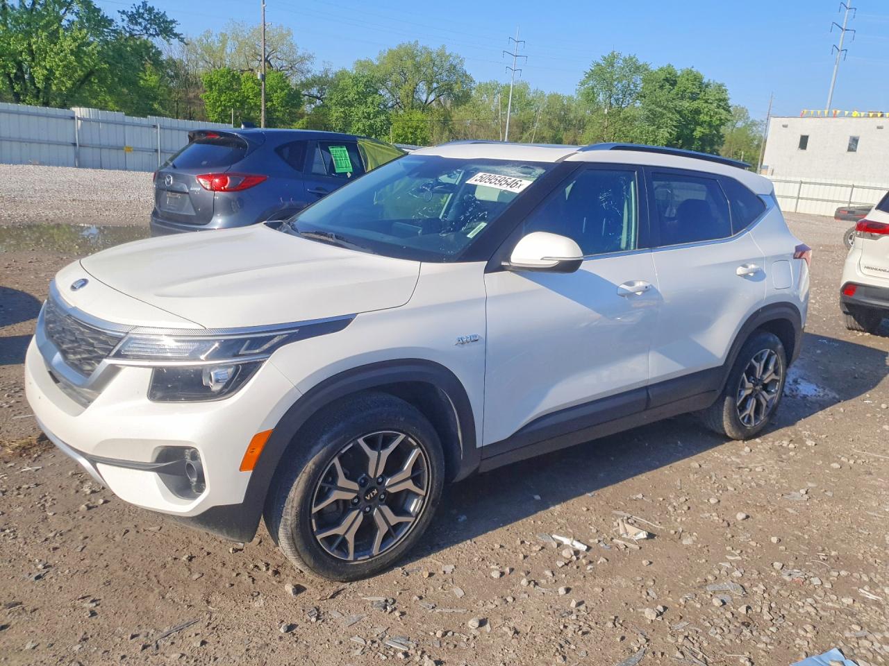 Salvage Kia Seltos Image