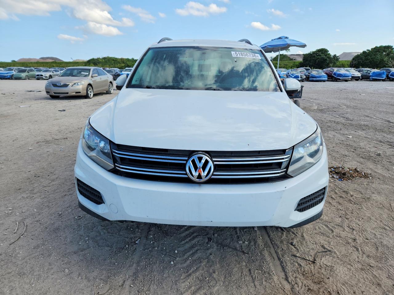 Volkswagen Tiguan S