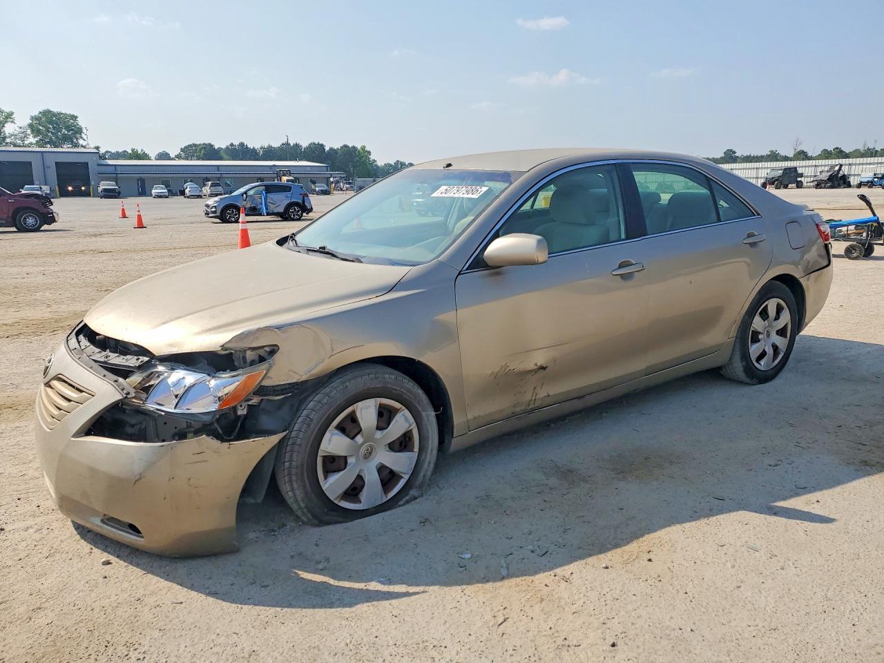 Salvage Toyota Camry Image