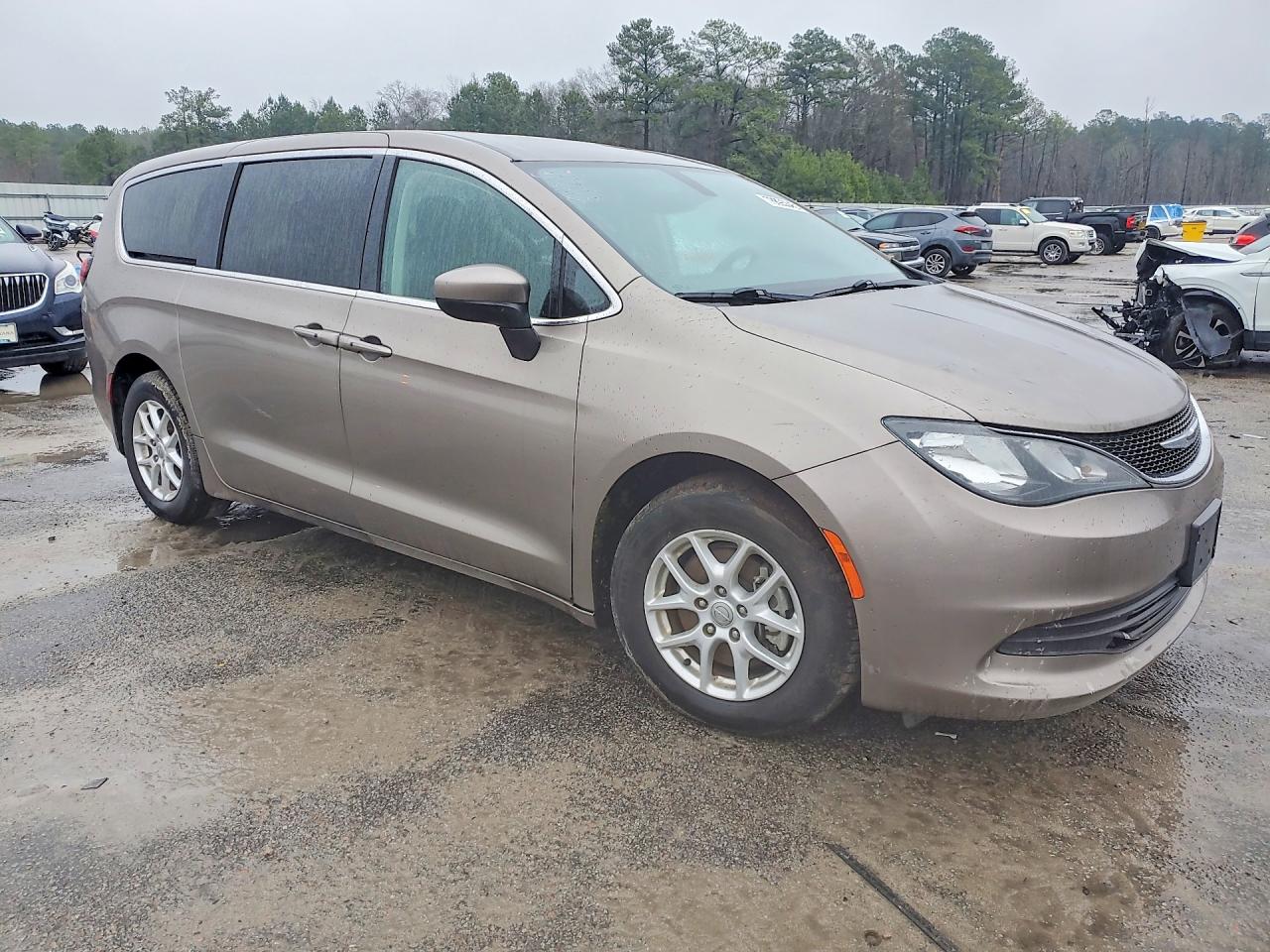 Chrysler Pacifica Touring