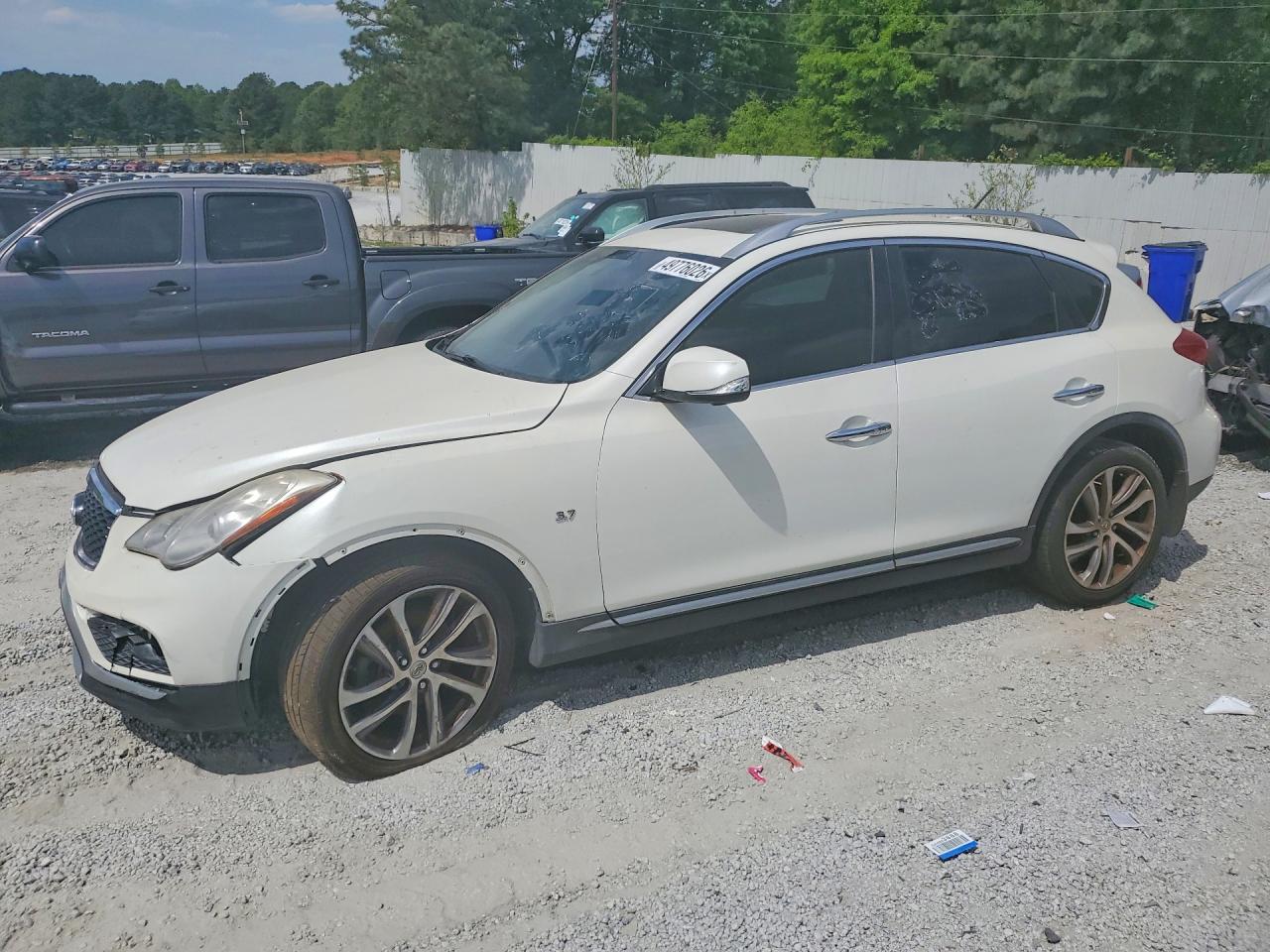 Salvage INFINITI Qx Image