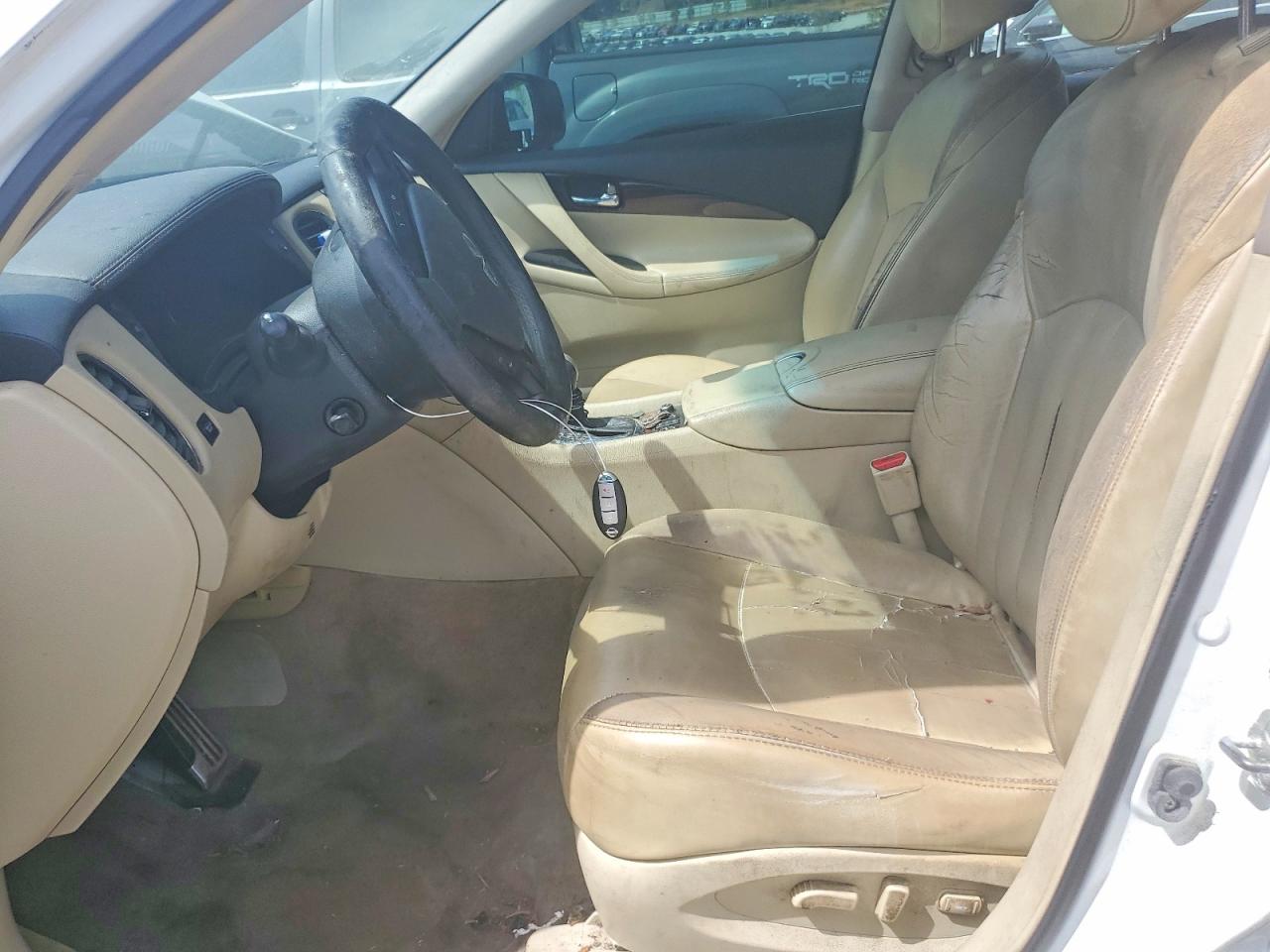 INFINITI Qx Base