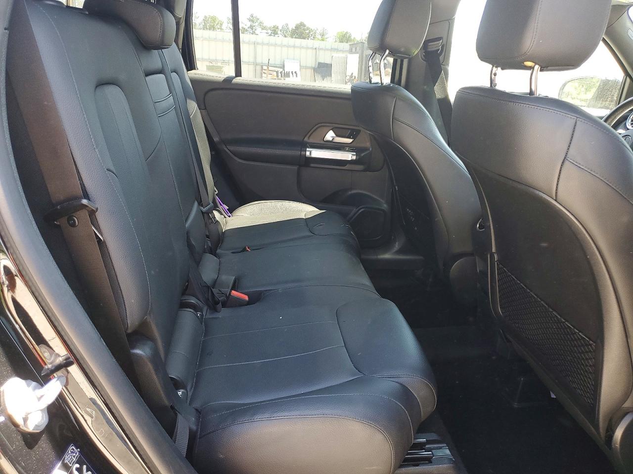 Mercedes-Benz GLB 250 4matic