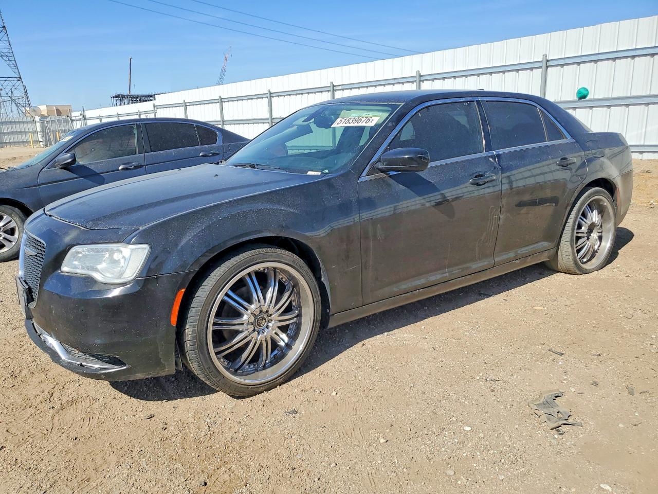 Salvage Chrysler 300 Image