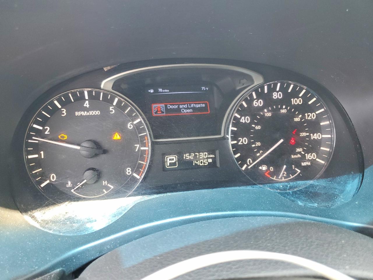 Nissan Pathfinder S