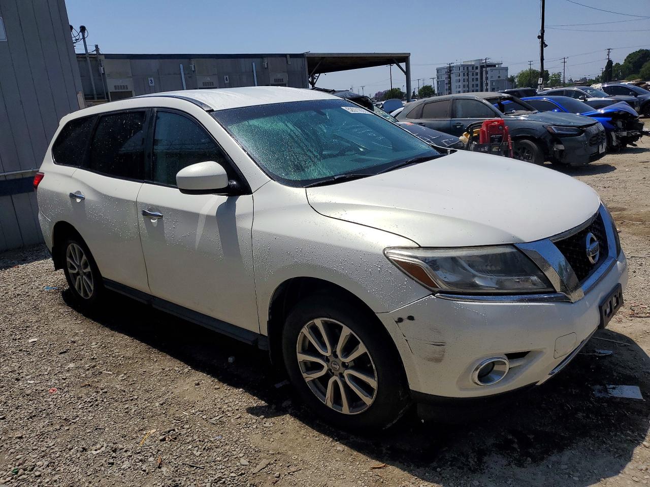 Nissan Pathfinder S