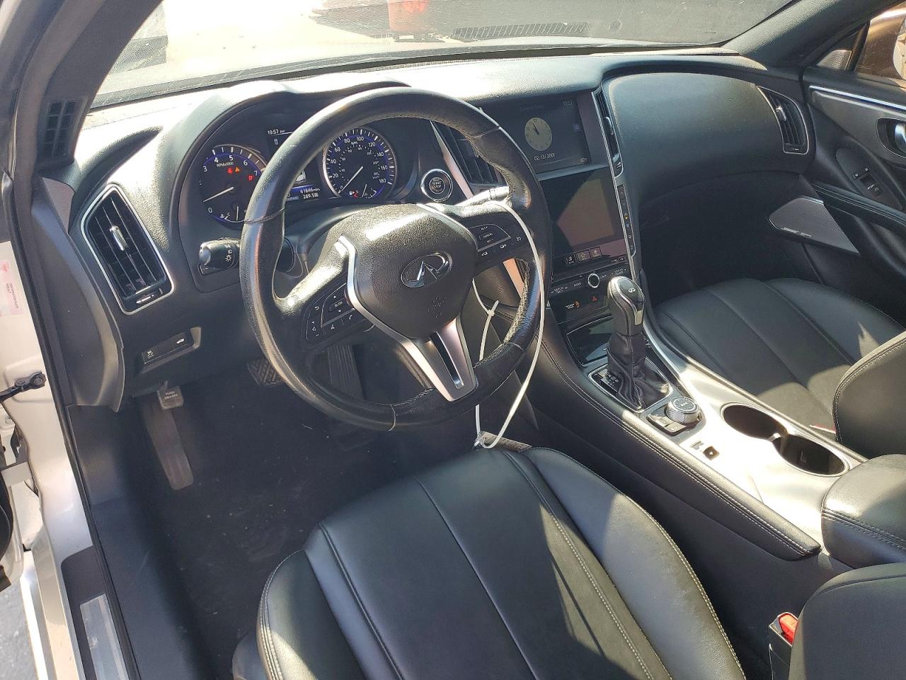 INFINITI Q60 3.0t L 3.0t Luxe