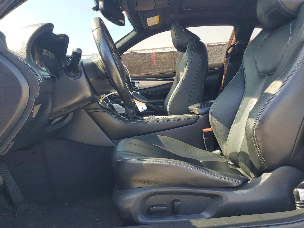 INFINITI Q60 3.0t L 3.0t Luxe