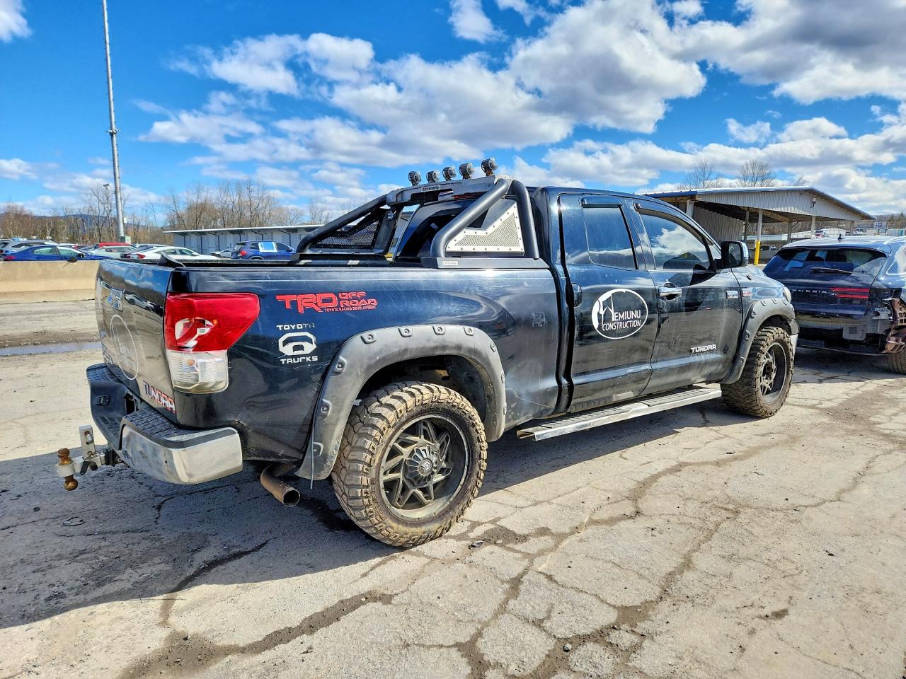 Toyota Tundra Grade