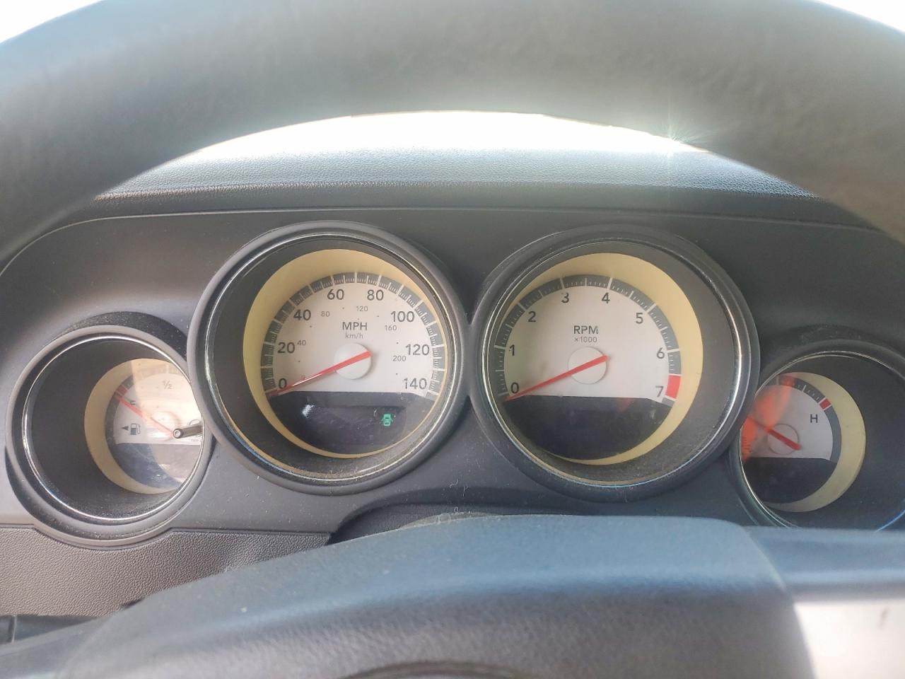 Dodge Challenger Se