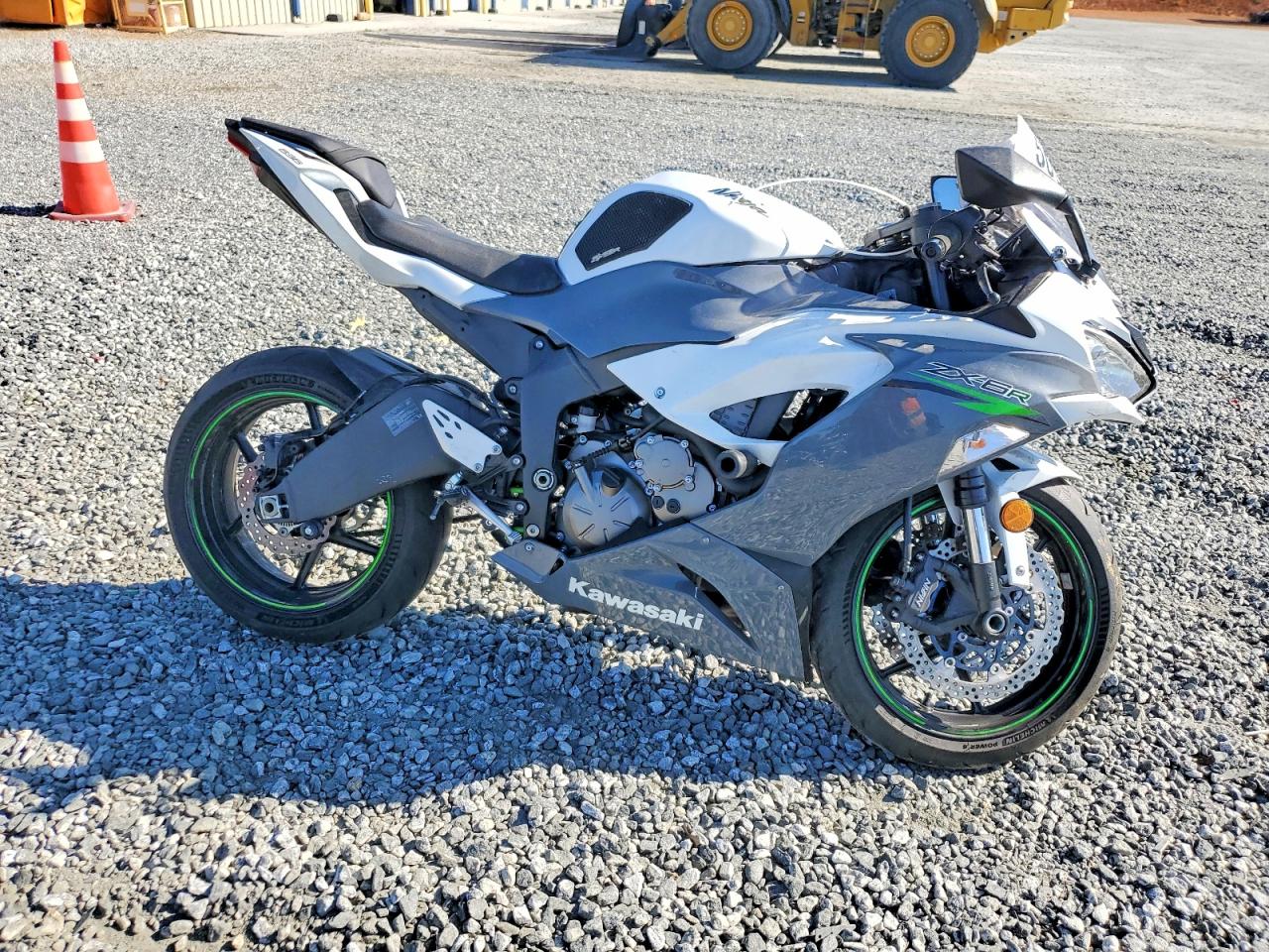 Salvage Kawasaki Ninja 600 Image
