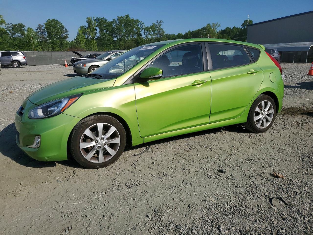 Salvage Hyundai ACCENT Image