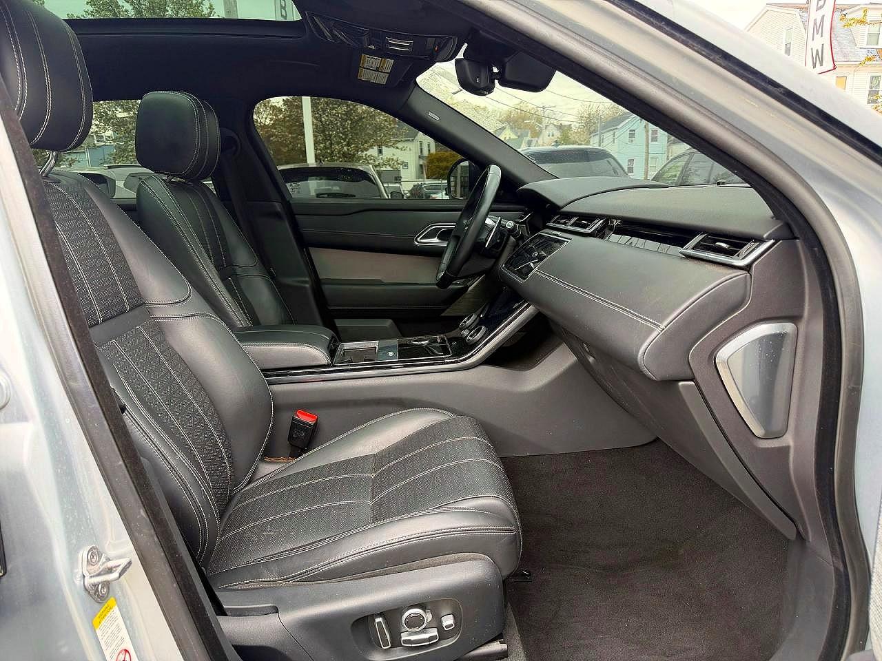 Land Rover Range Rover R-dynamic Hse