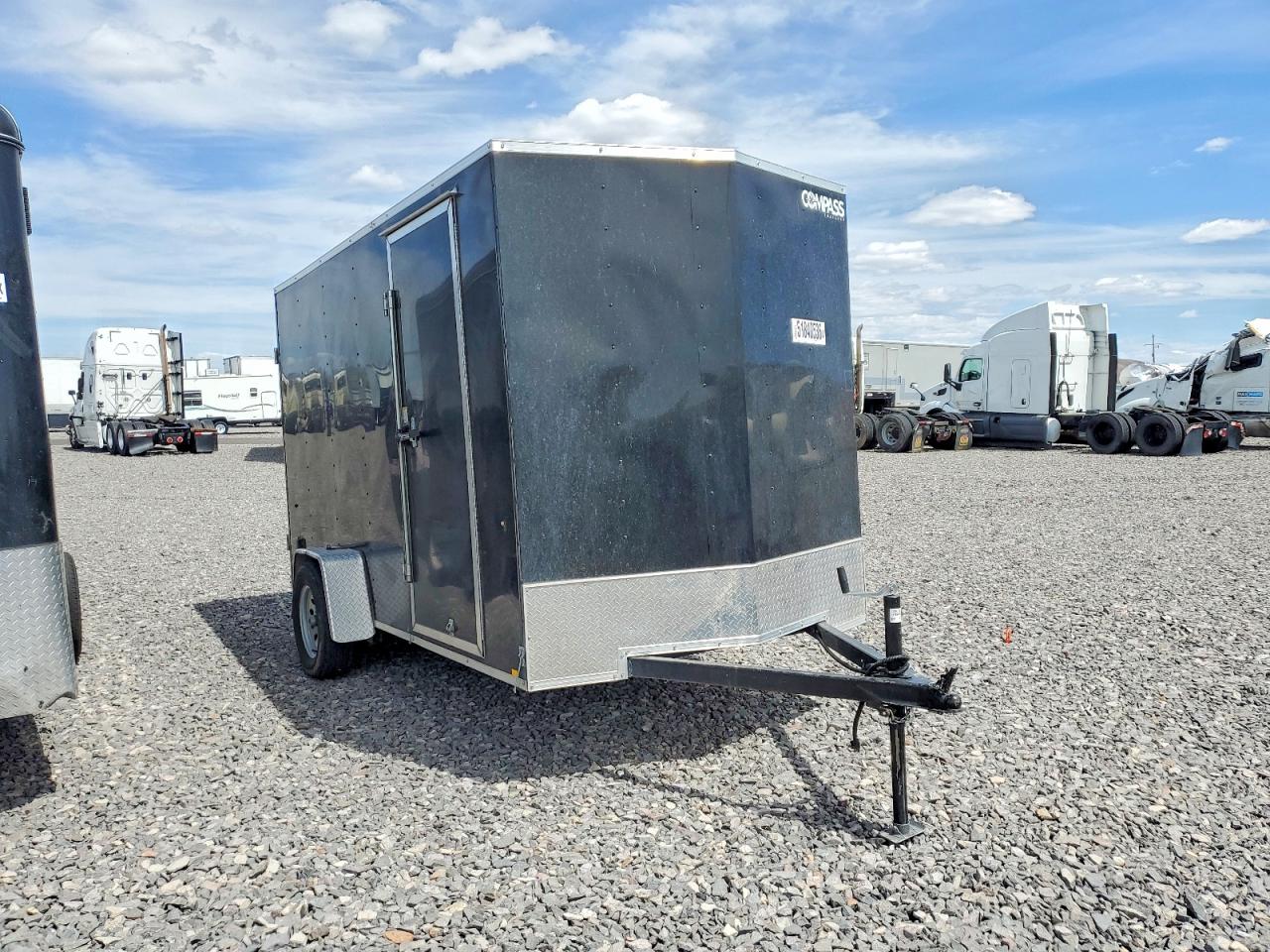 Salvage Compass Trailers Image