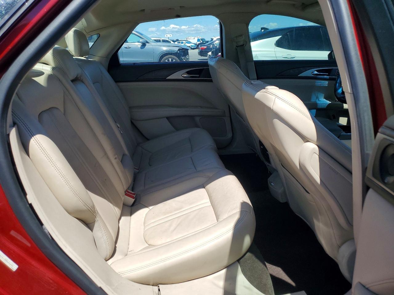 Lincoln MKZ Reserve I