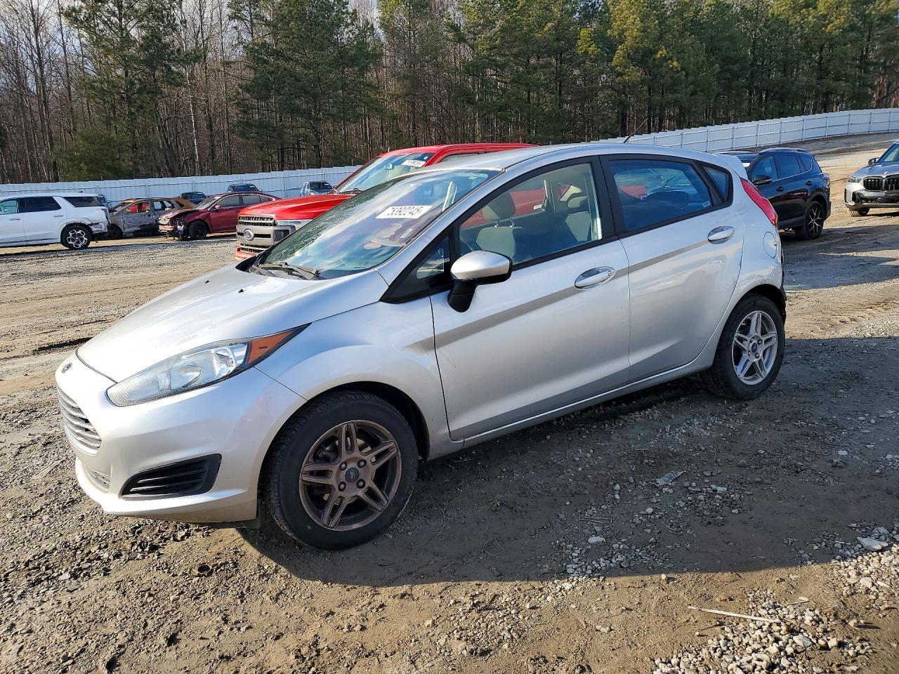 Salvage Ford Fiesta Image