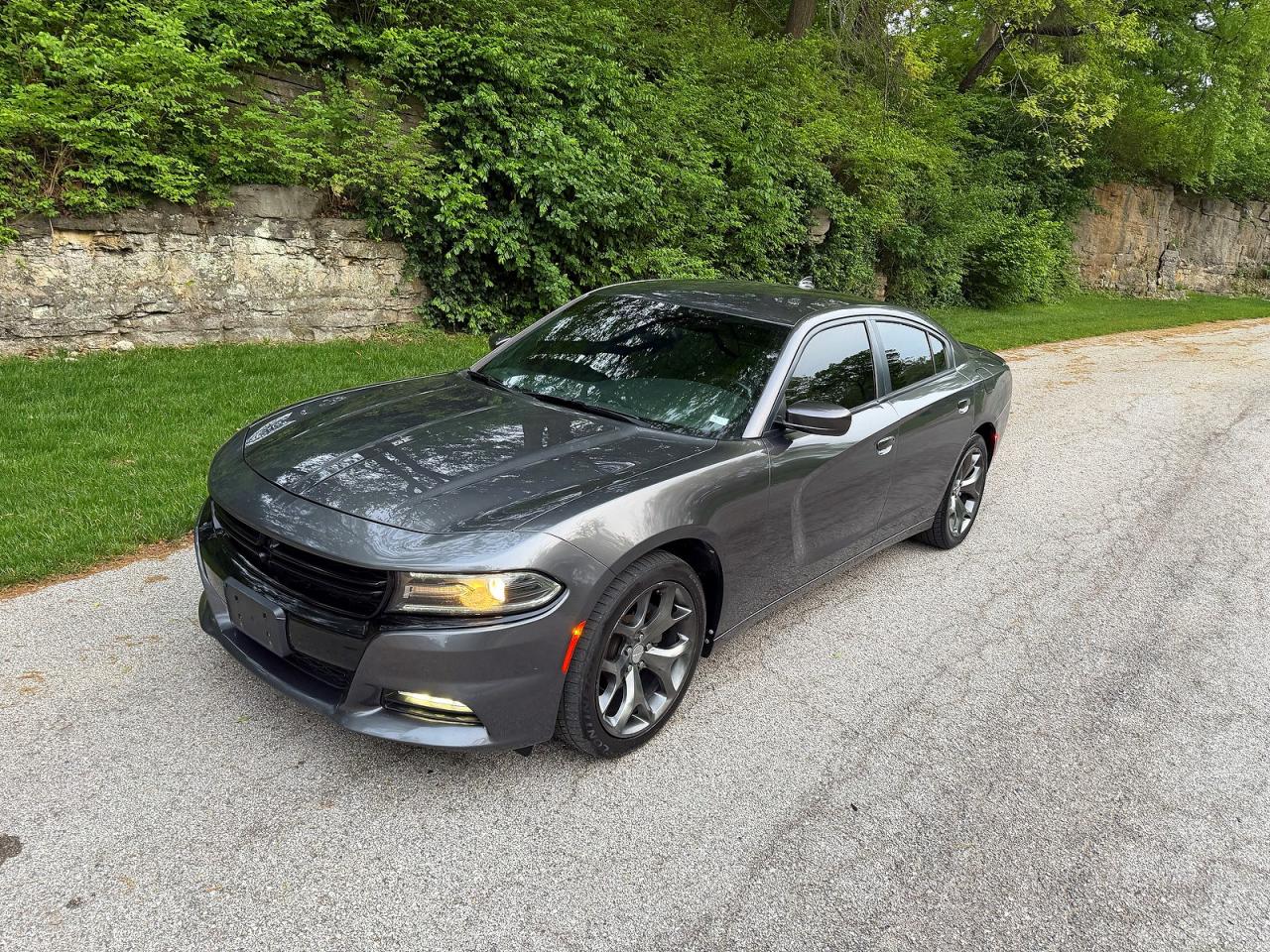 Dodge Charger Sxt