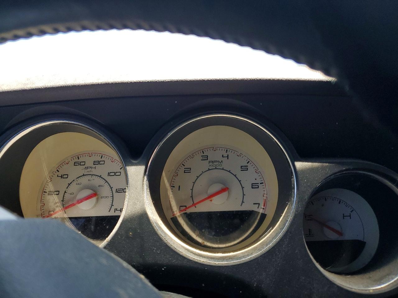 Dodge Challenger Sxt