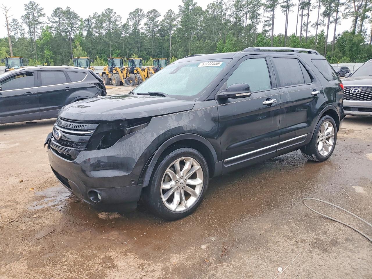 Salvage Ford Explorer Image