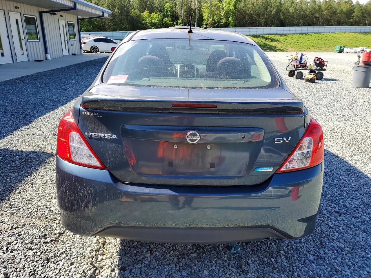 Nissan Versa 1.6 Sv