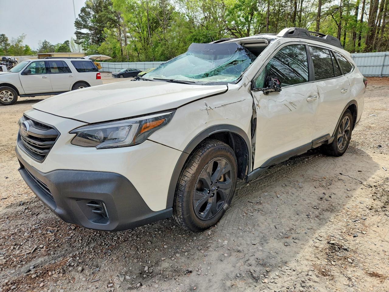 Salvage Subaru Outback Image
