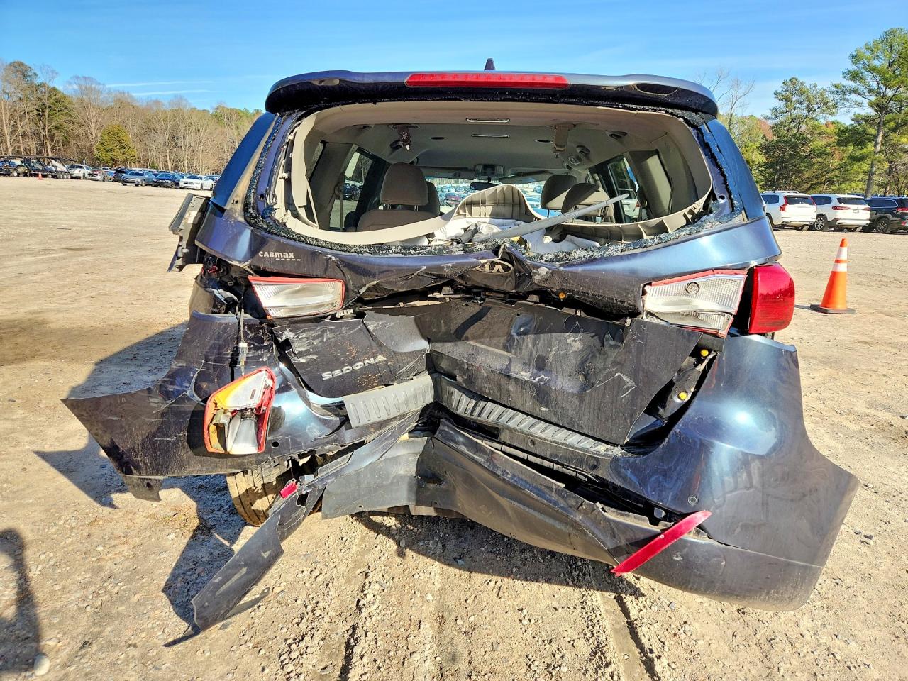 Kia Sedona Lx