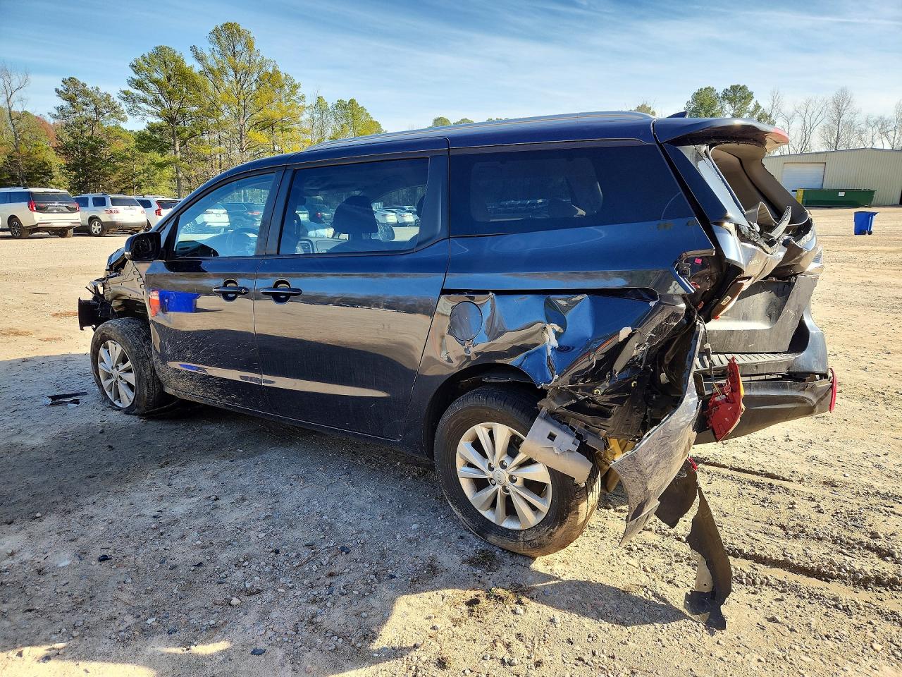 Kia Sedona Lx