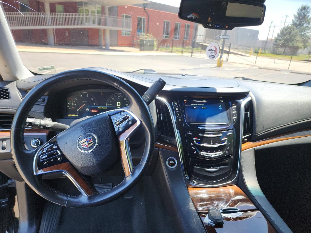 Cadillac Escalade Premium