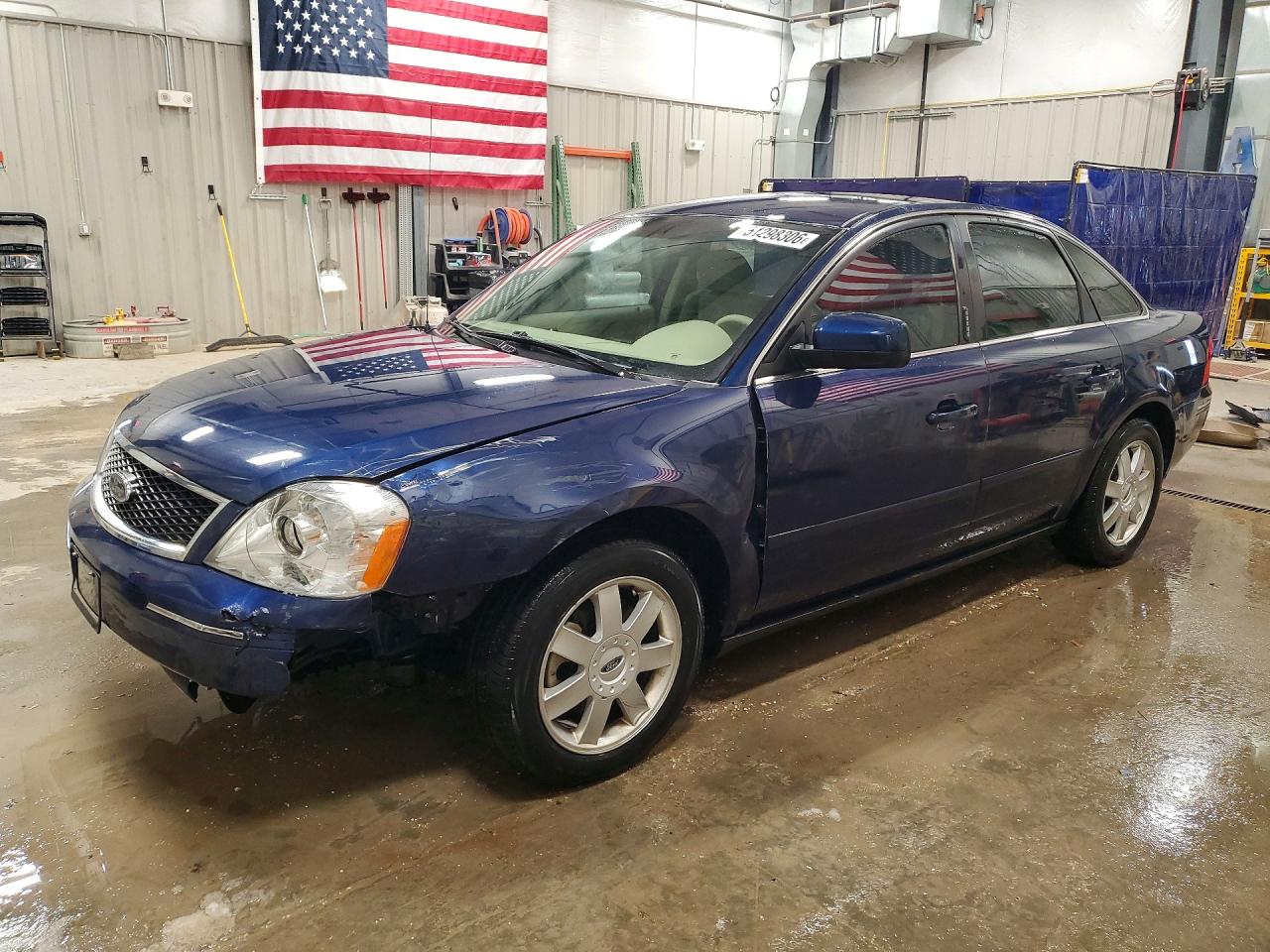 Salvage Ford Five Hundr Image