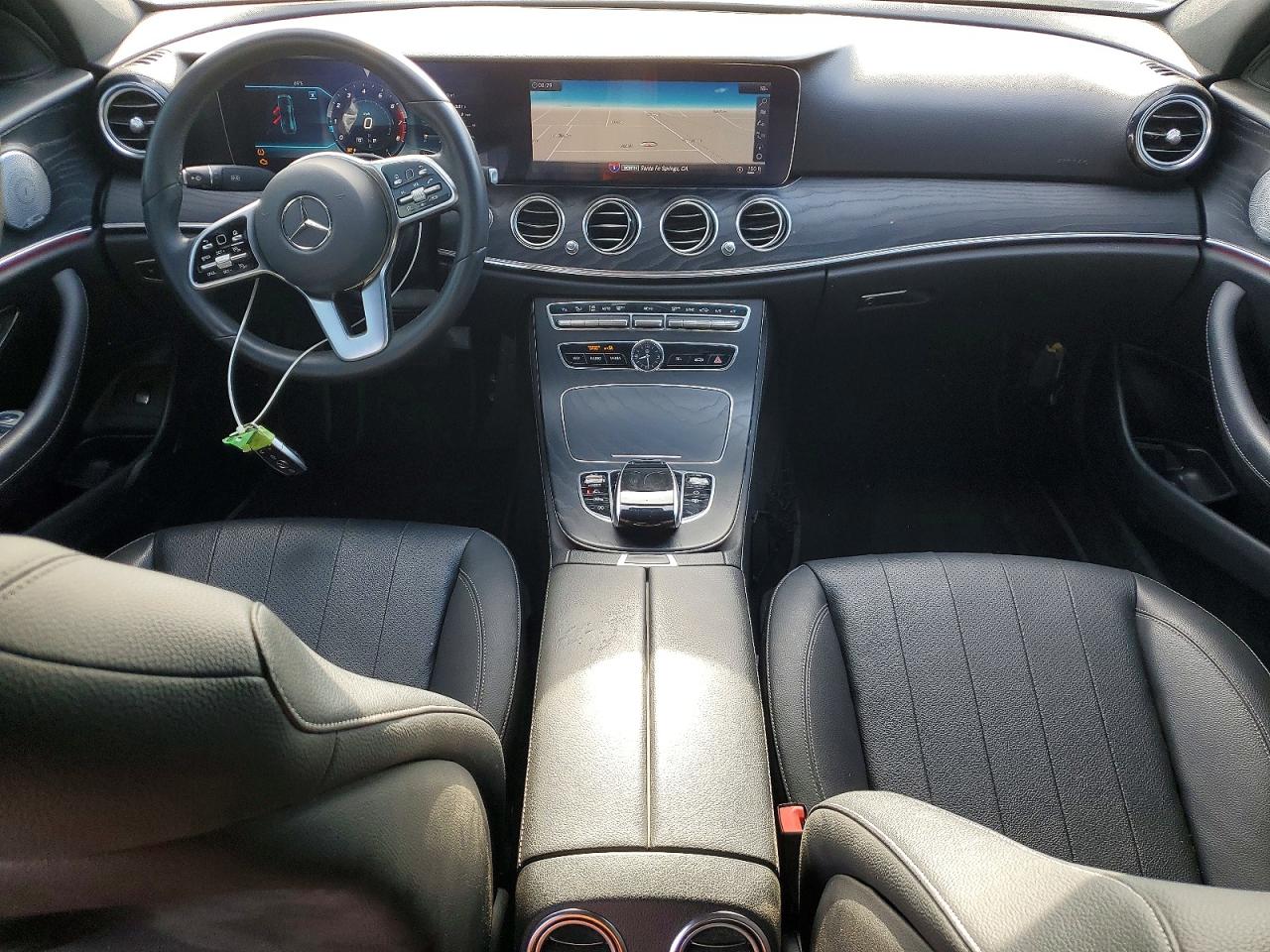Mercedes-Benz E-Class 300