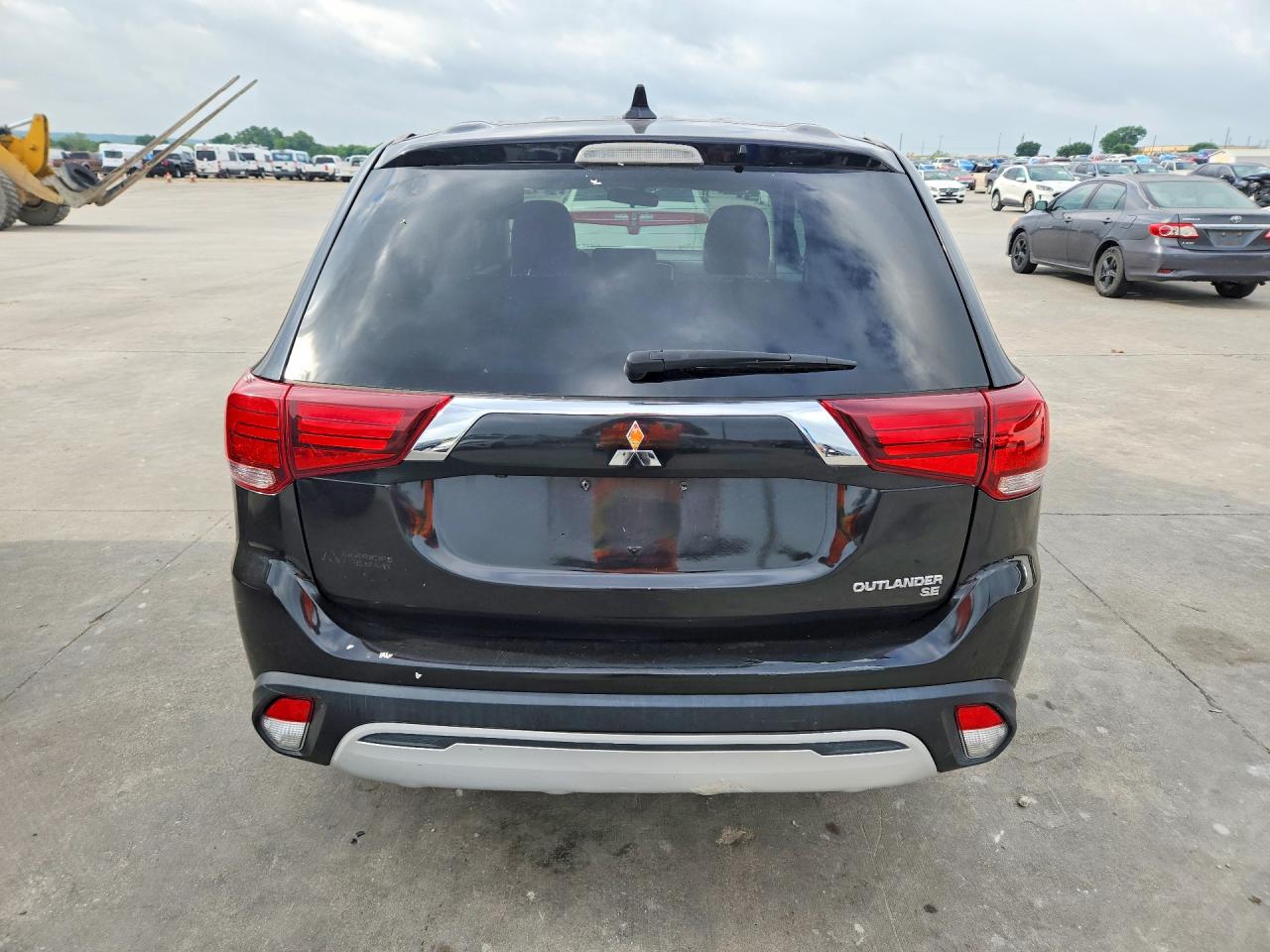 Mitsubishi Outlander Se