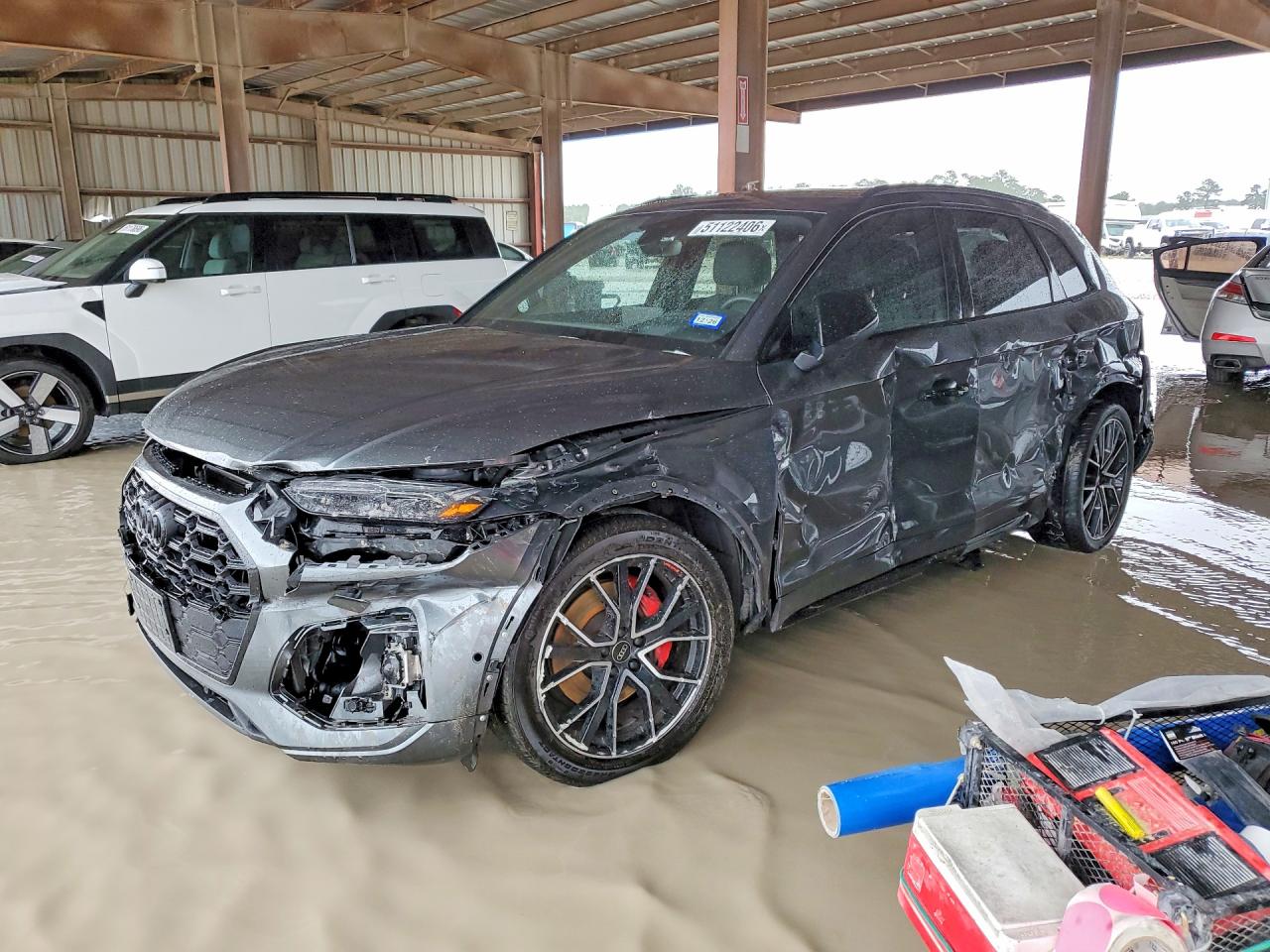 Salvage Audi Sq Image