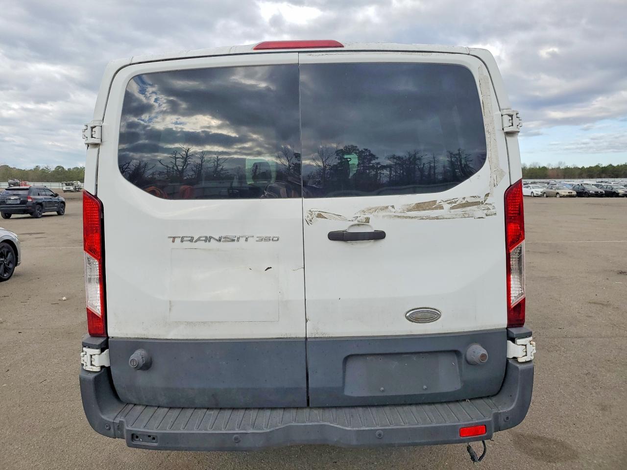Ford Transit T-350