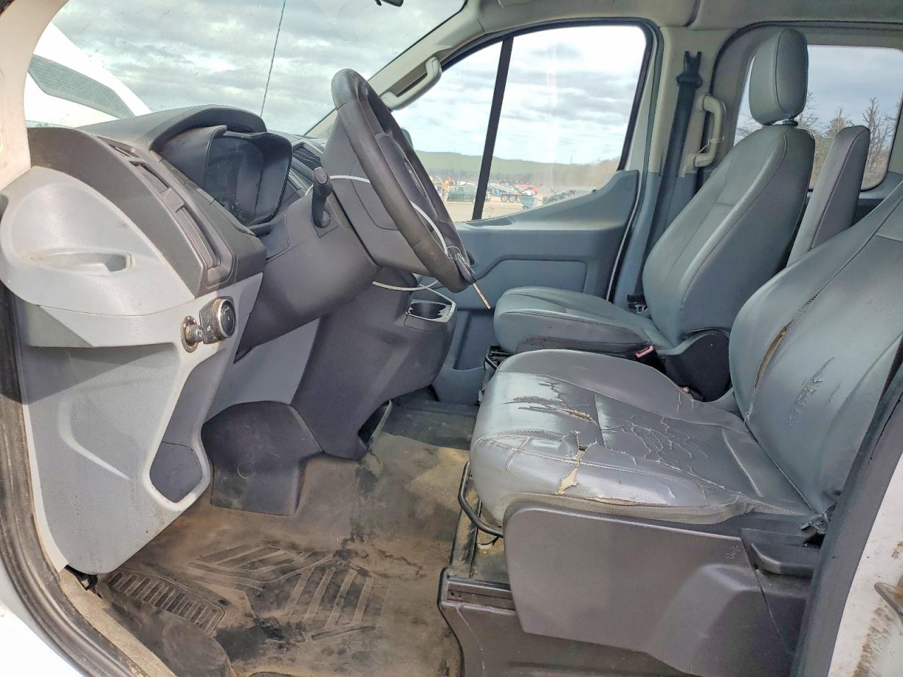Ford Transit T-350