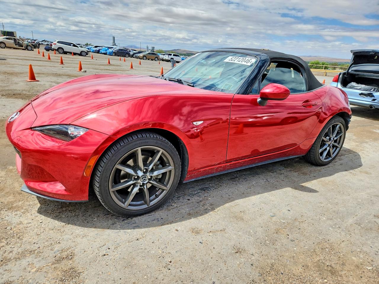 Salvage Mazda Mx5 Image