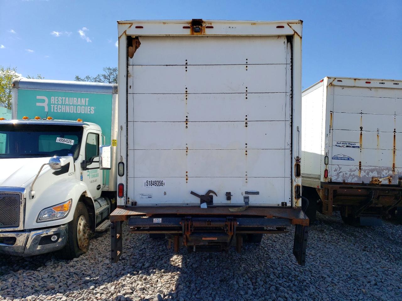 Freightliner M2