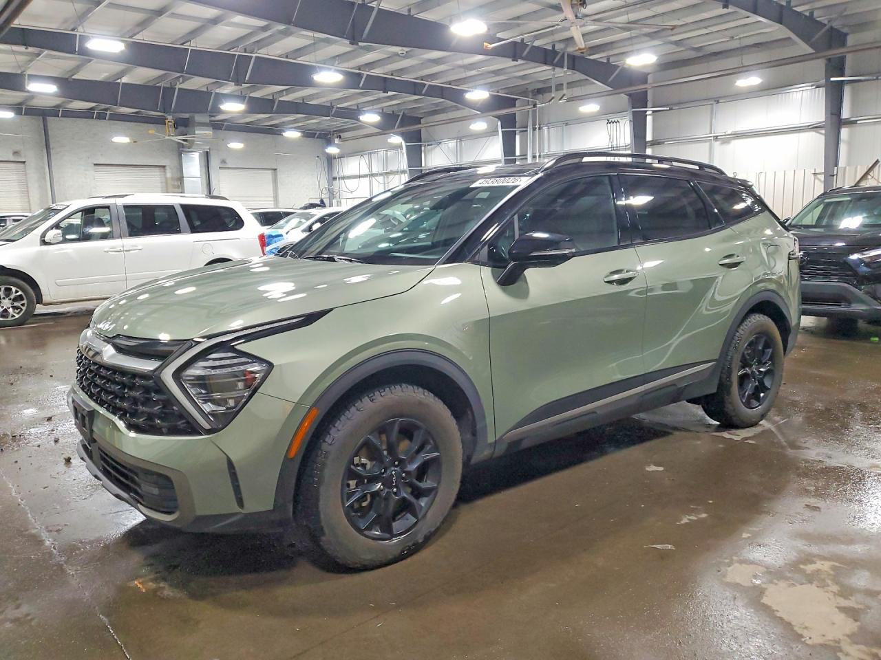 Salvage Kia Sportage Image