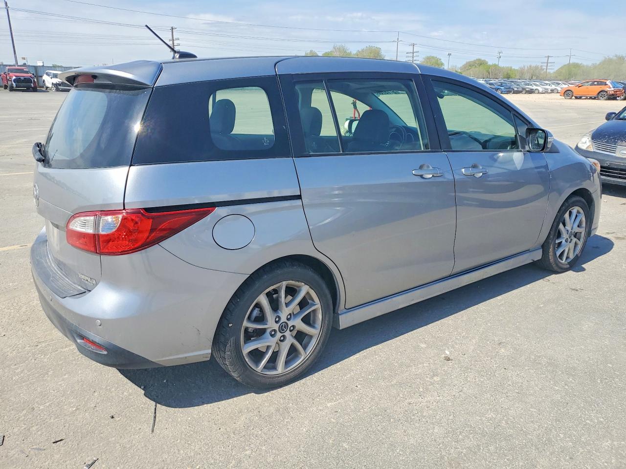 Mazda 5