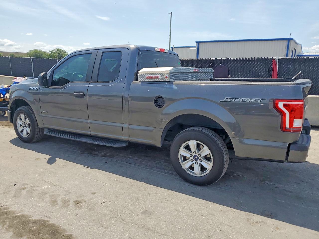 Ford F-150 Super Cab