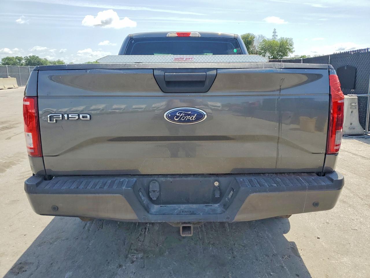 Ford F-150 Super Cab