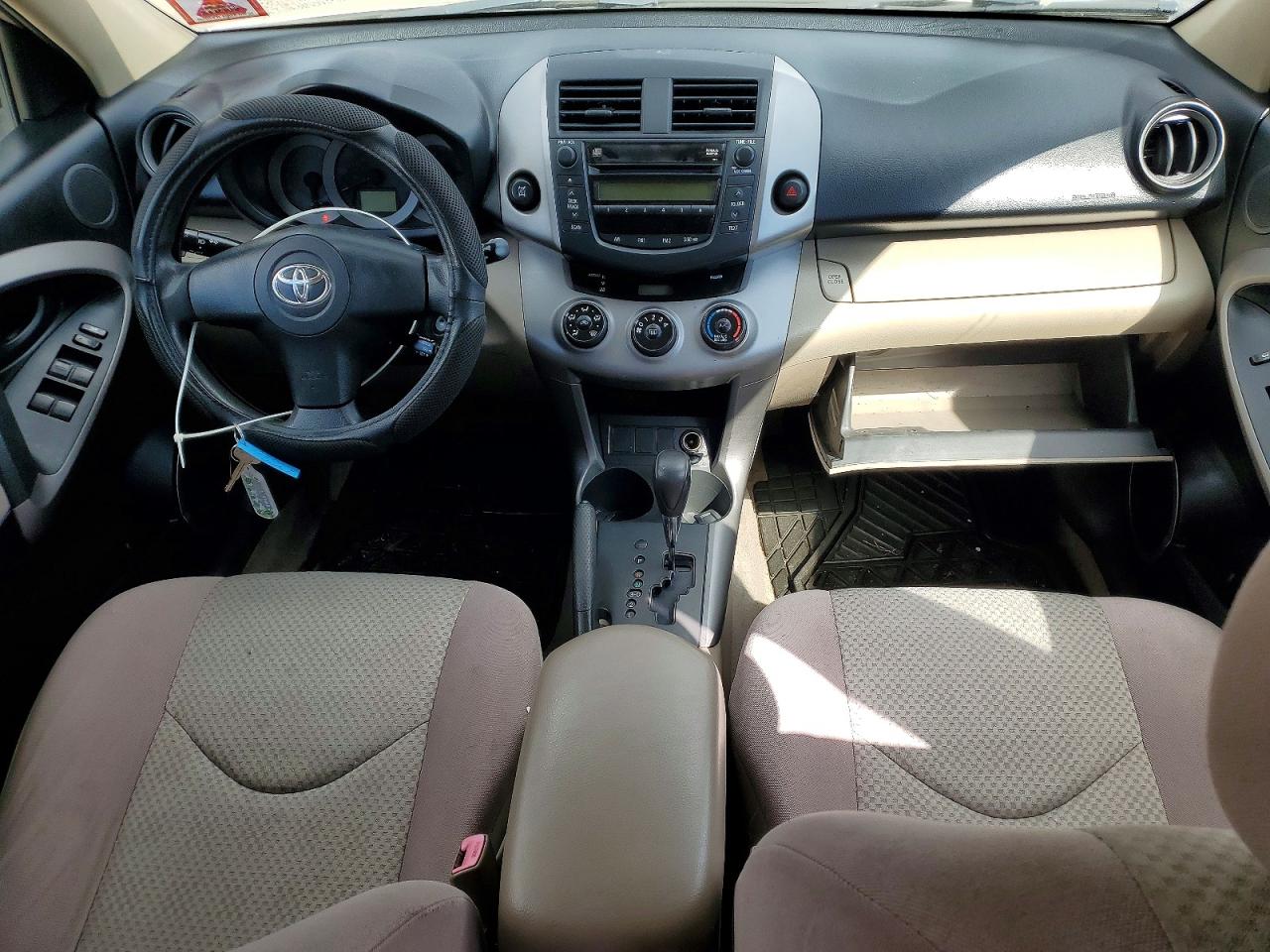 Toyota RAV4 Base
