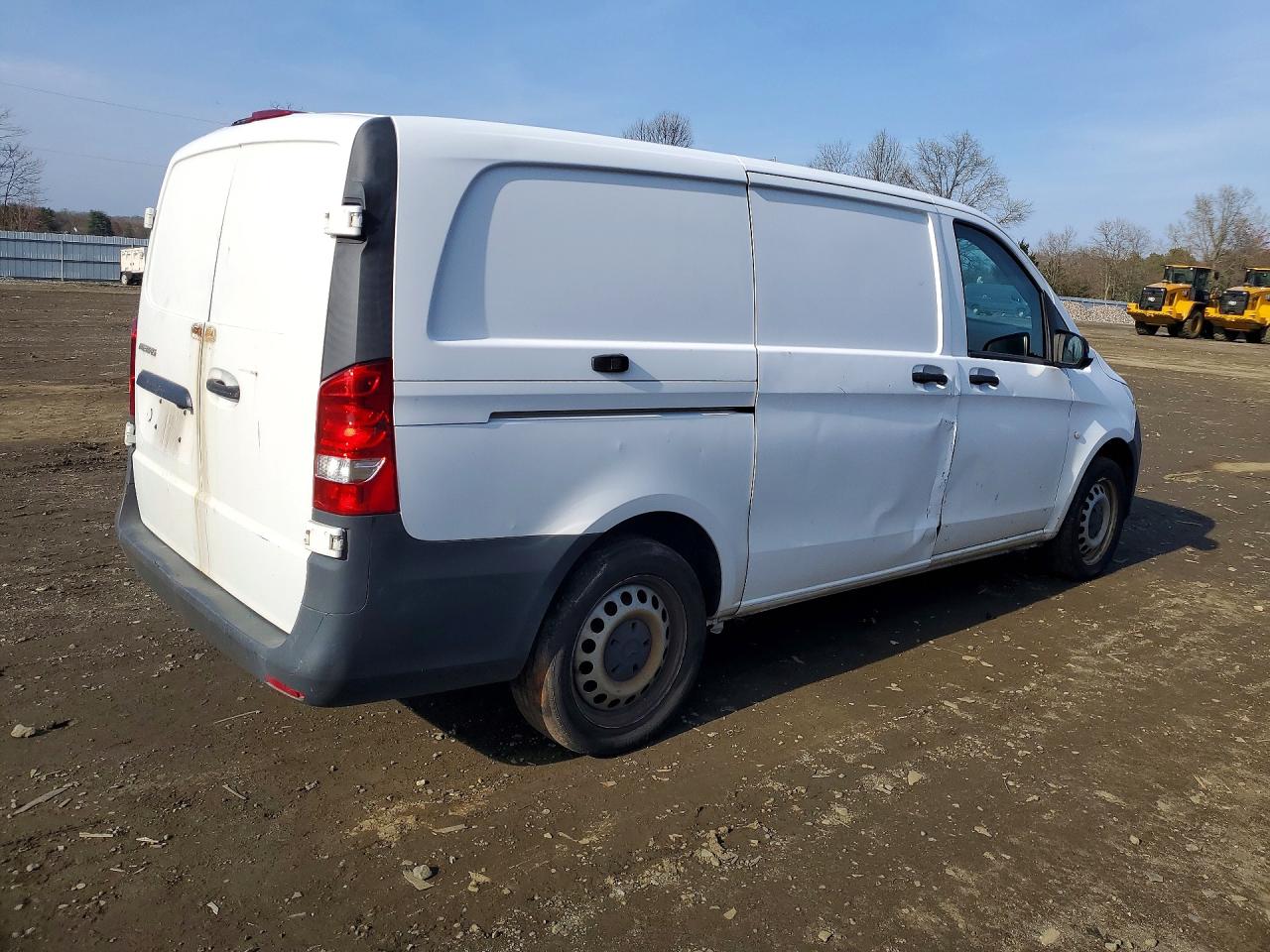 Mercedes-Benz Metris