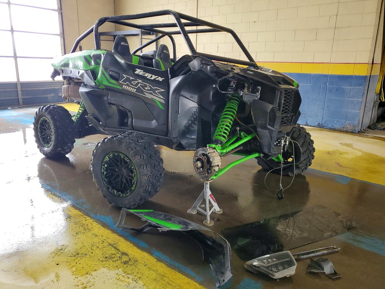 Salvage Kawasaki Teryx Image