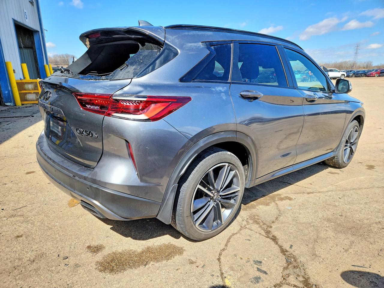 INFINITI Qx Sport
