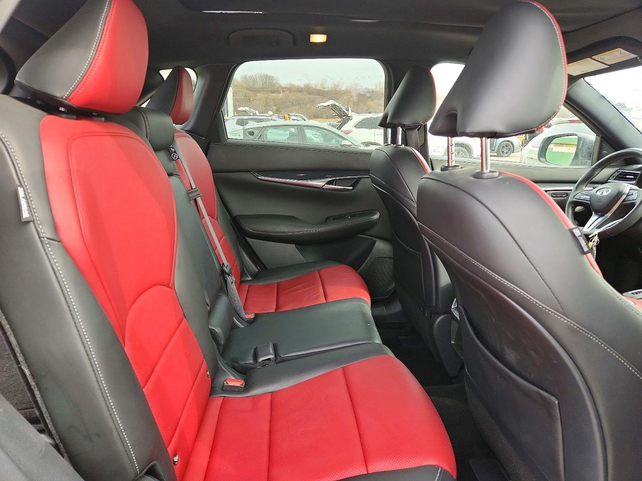 INFINITI Qx Sport