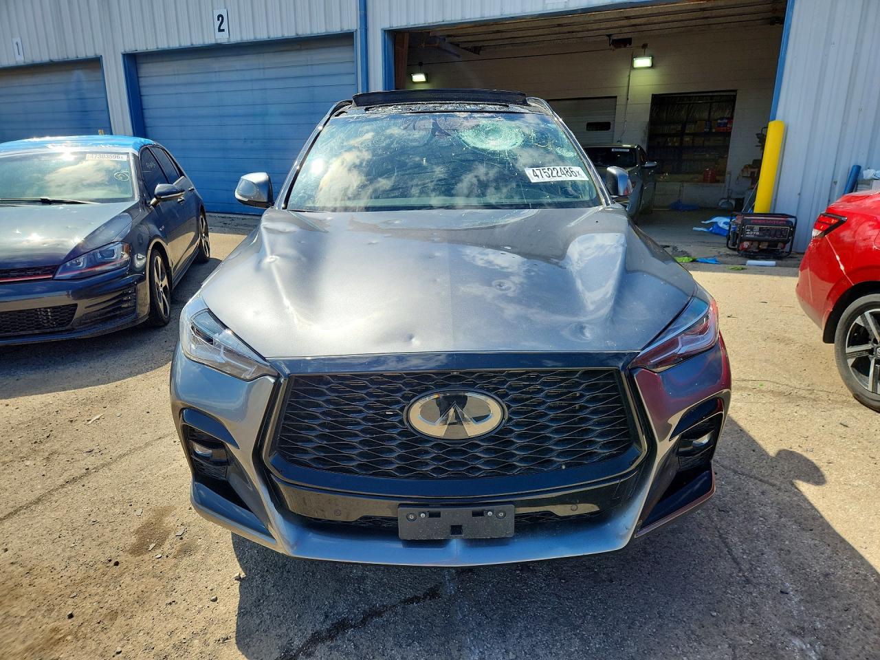 INFINITI Qx Sport